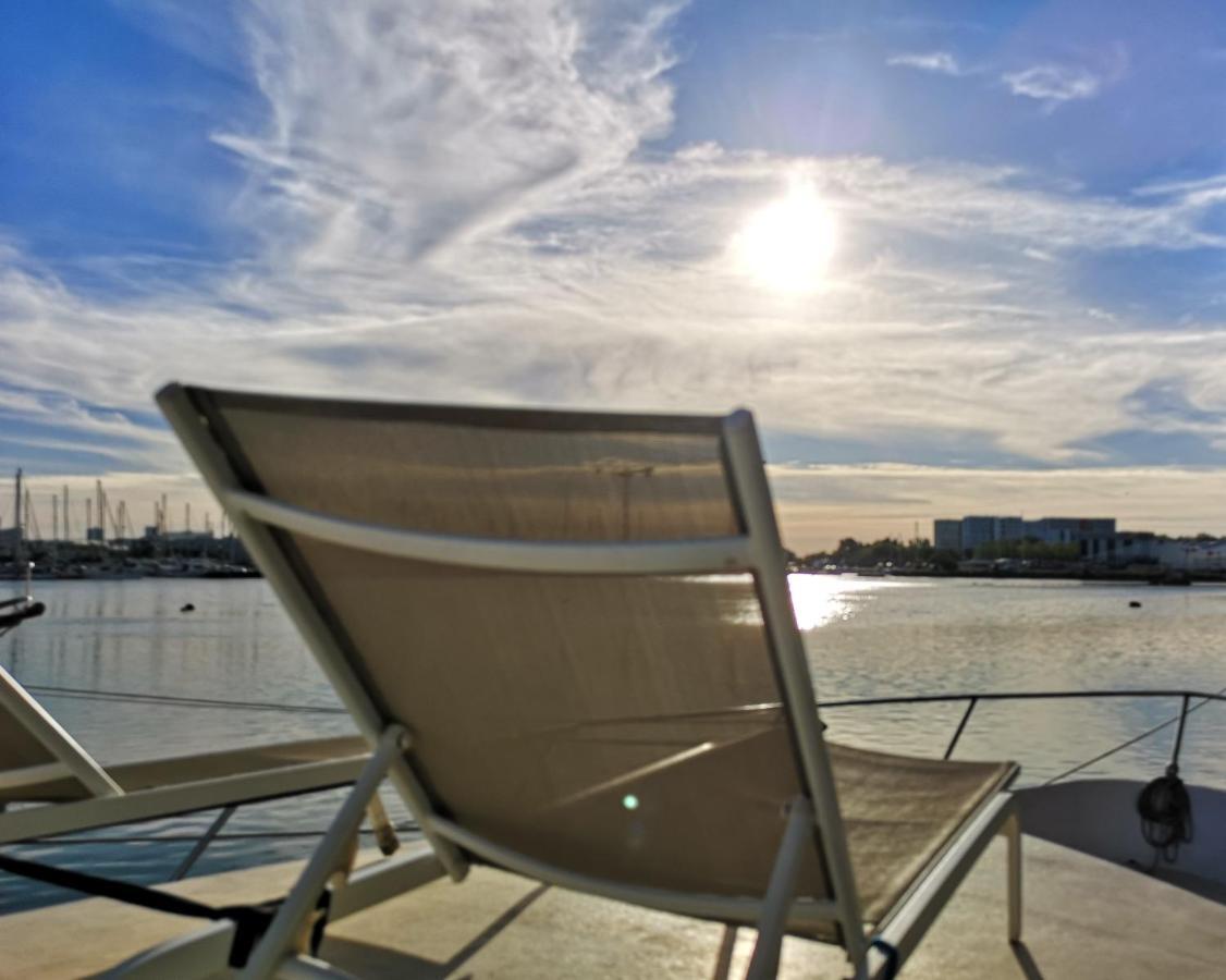 Hotel Le Bateau Ivre Bordeaux Esterno foto