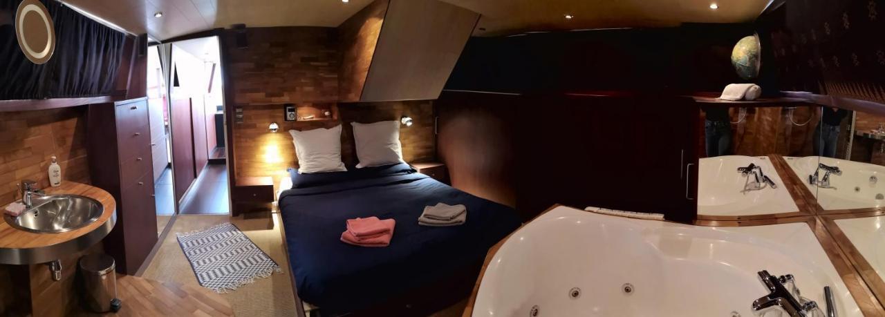 Hotel Le Bateau Ivre Bordeaux Esterno foto